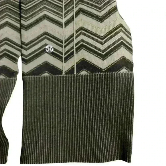 Lululemon Ebb To Street Pant Heathered Fatigue Green Chevron Legging Size 10 - Picture 2 of 5